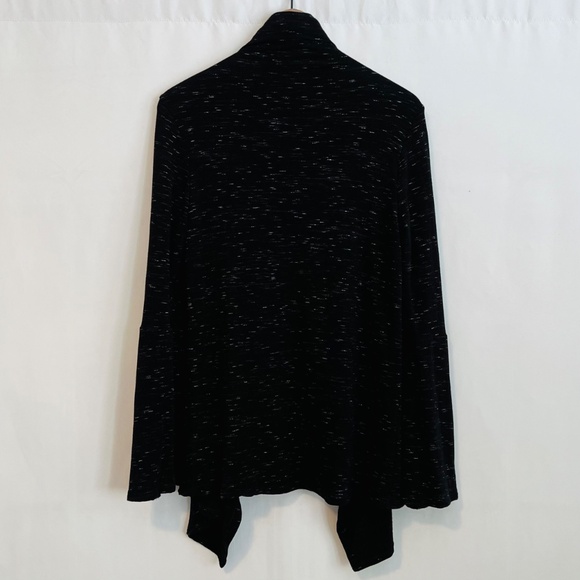 White House Black Market Open Fleecy Cardigan Cozy Black & White Women's Size M - Picture 7 of 13